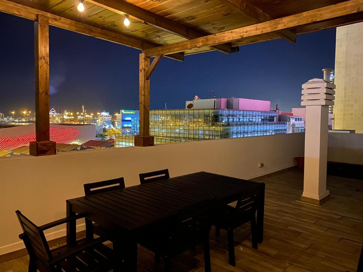 Holiday Home & Rooftop Lounge Las Palmas de Gran Canaria Exterior foto
